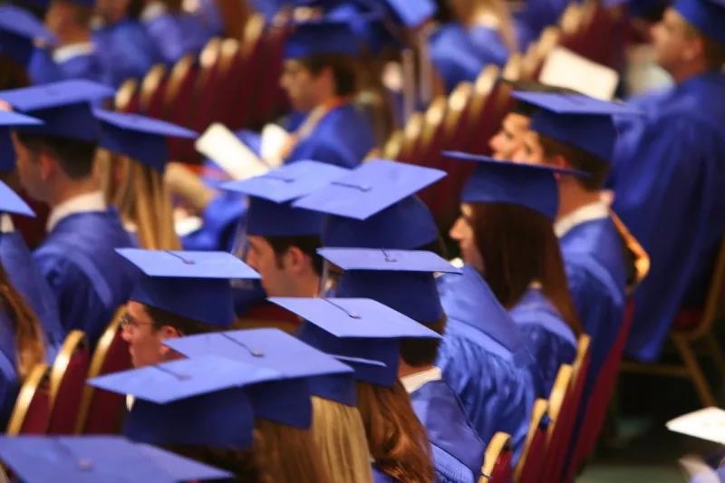 新罕布什尔大学成为美国首个接纳高考成绩的州立旗舰学府！高考政策大解析！